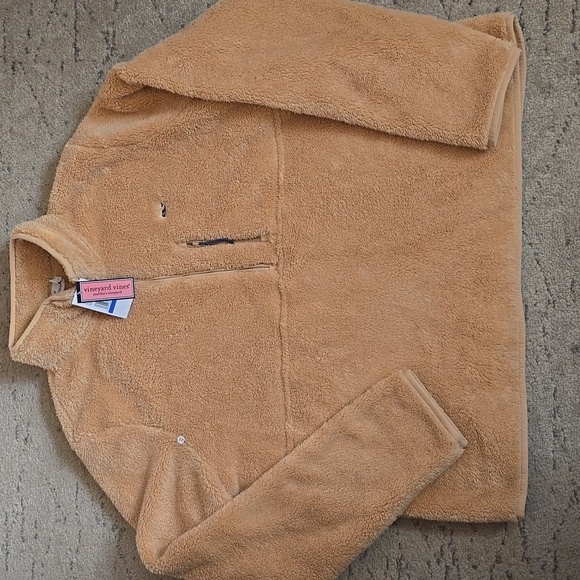 Vineyard Vines Women's Toasted Almond Fleece Pullover, XL, NWT - Picture 2 of 16